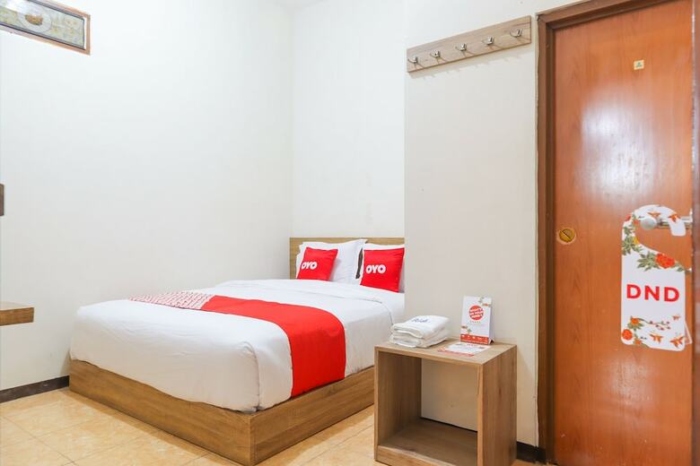 Hotel Oyo 1690 Bright Batavia