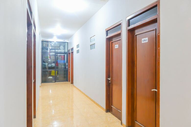 Hotel Oyo 1690 Bright Batavia
