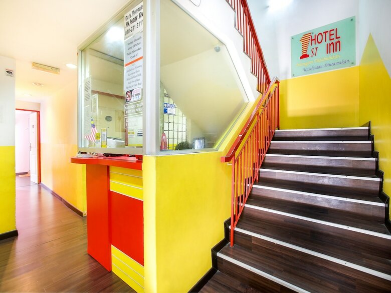 Hotel Oyo 89639 1st Inn Seksyen 20