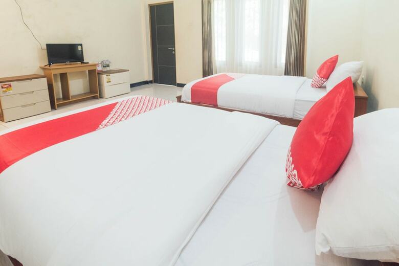 Oyo 1688 Collin Beach Hotel