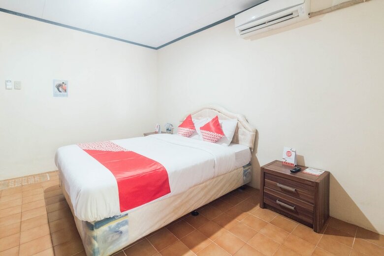 Oyo 1688 Collin Beach Hotel