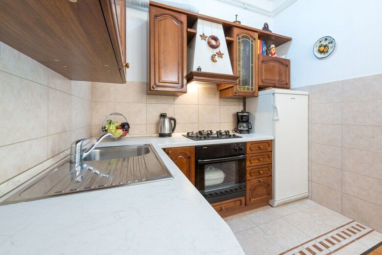K&l Central Apartments