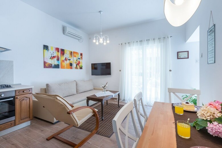 K&l Central Apartments