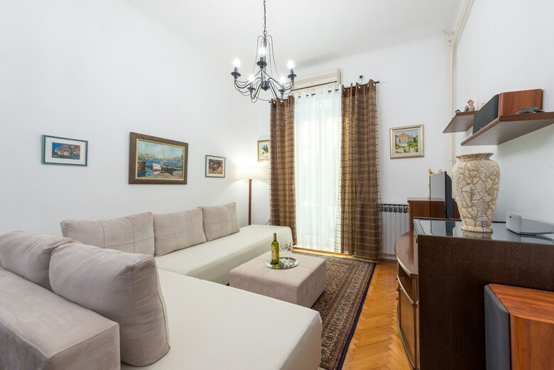 K&l Central Apartments