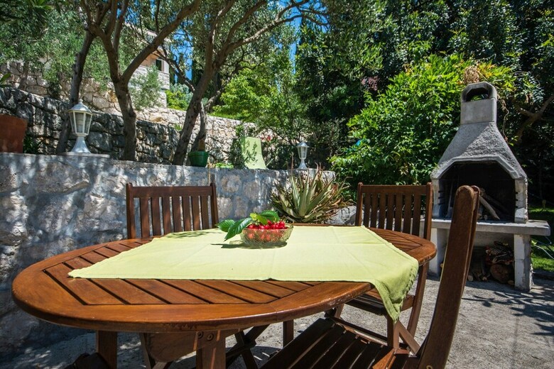 Apartments Nautilus Orasac