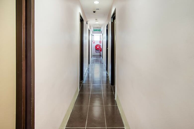 Oyo 89480 Dream House Hotel