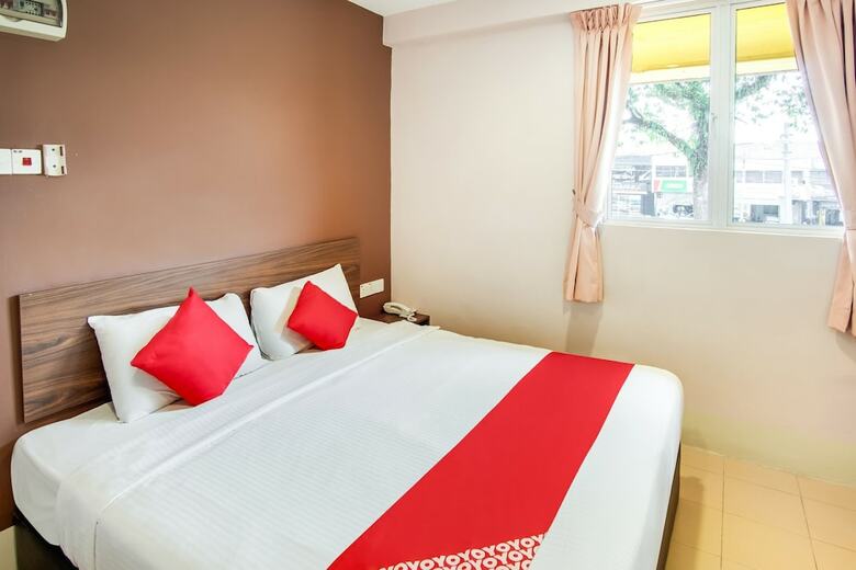 Oyo 89480 Dream House Hotel