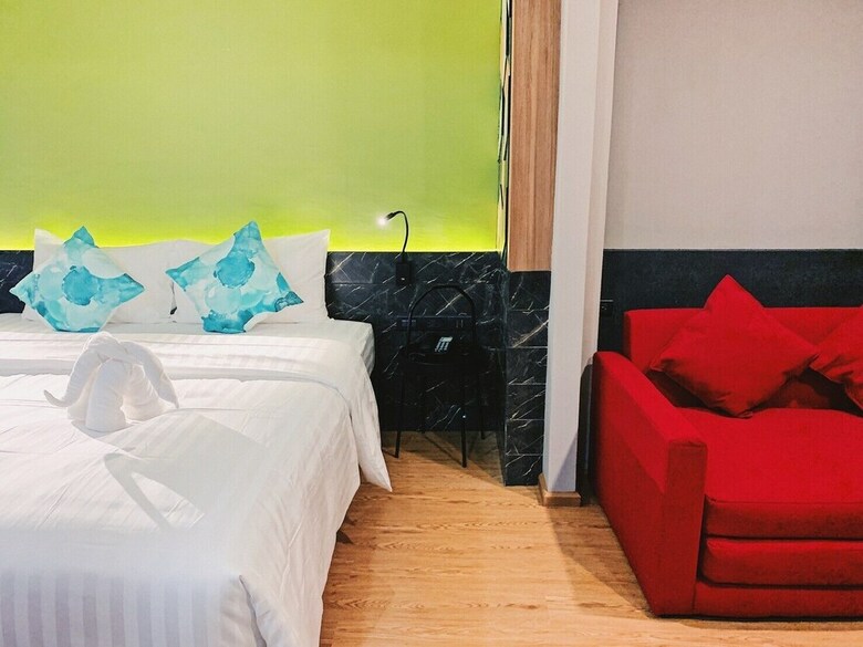 Hotel Sky Wave Patong