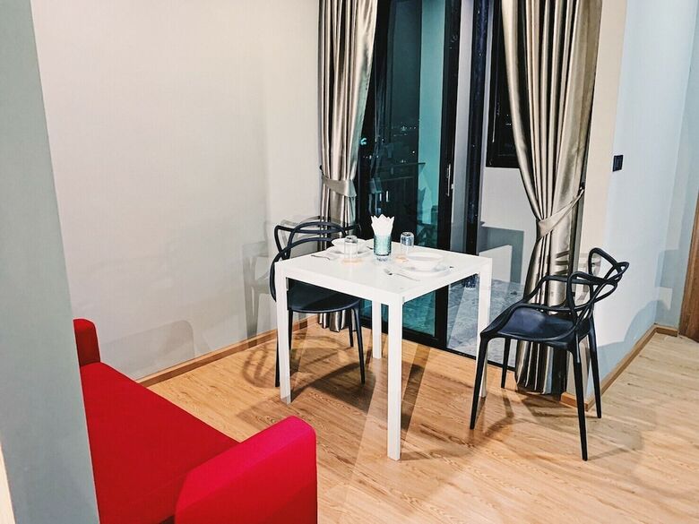 Hotel Sky Wave Patong