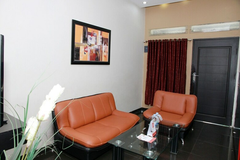 Hotel Oyo 1657 Milano Guest House