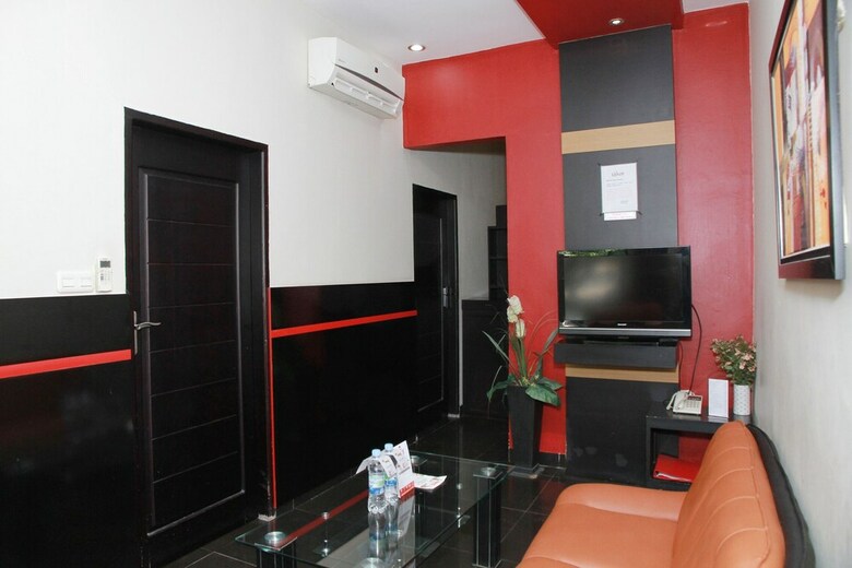 Hotel Oyo 1657 Milano Guest House