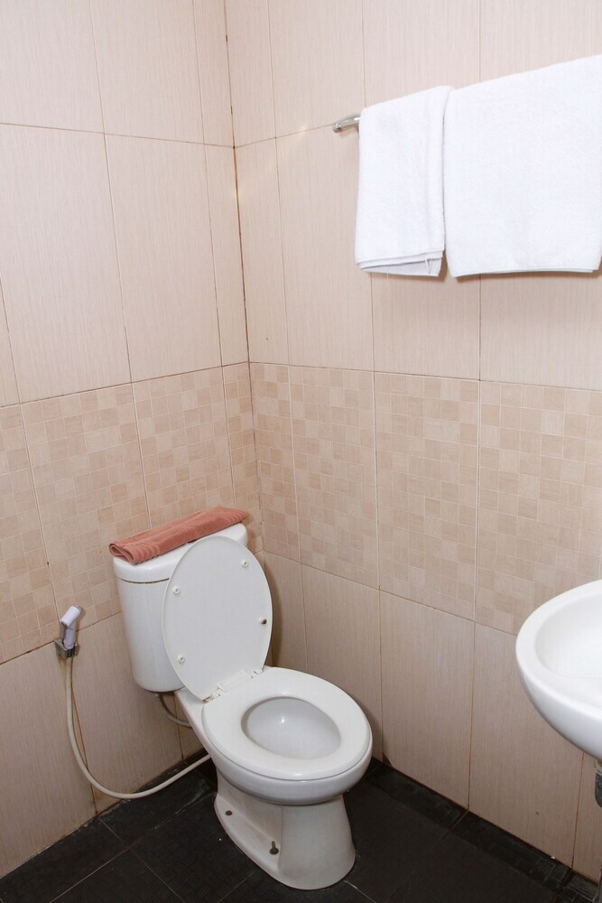 Hotel Oyo 1657 Milano Guest House
