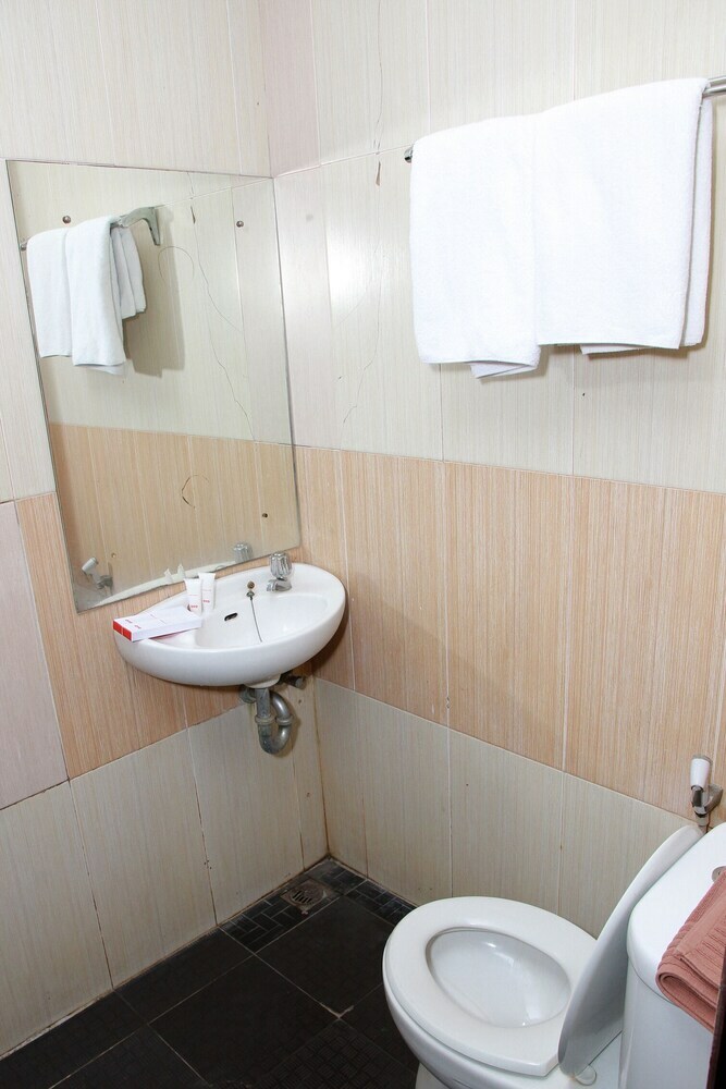 Hotel Oyo 1657 Milano Guest House
