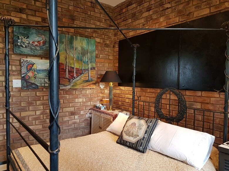 Hotel Myaula Guesthouse
