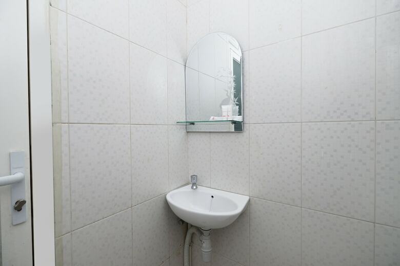 Hostal Oyo 2028 Wisma Jepara