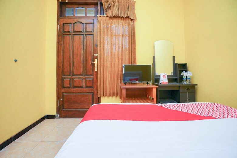 Hotel Oyo 1967 Canaya Homestay