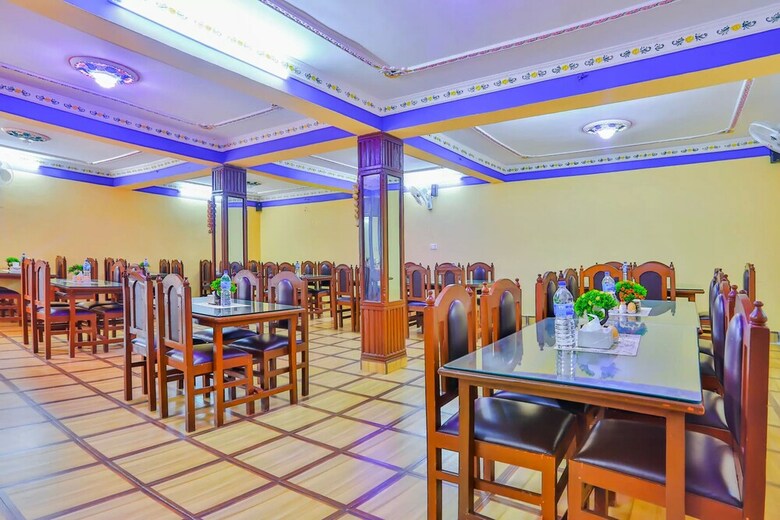 Oyo 684 Hotel Melamchi River Side Inn
