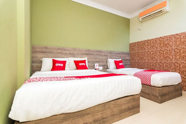 Oyo 1703 Terang Bintang Hotel