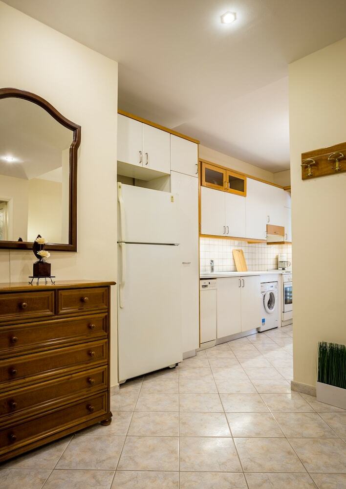 Classy 2 Bedroom Apartment Nearacropolis