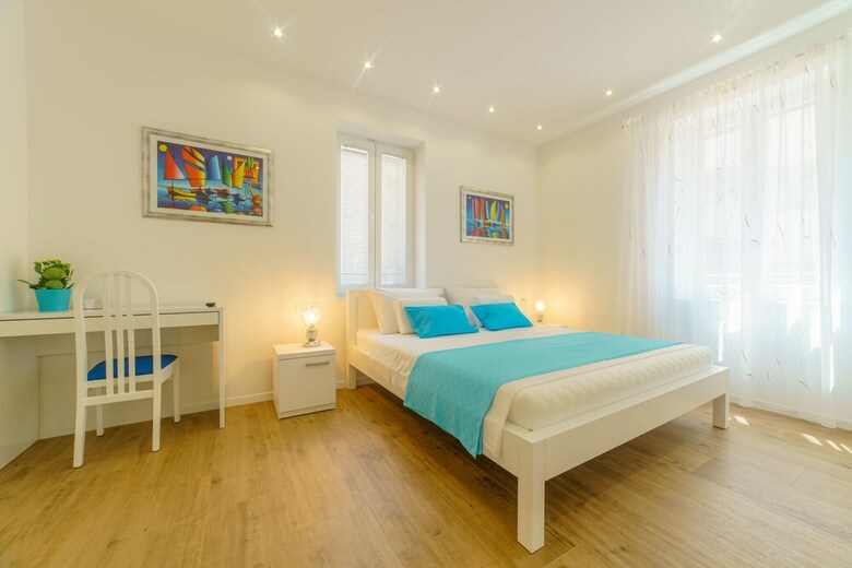 Dalmat Apartments
