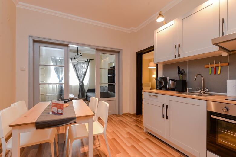 Fm Premium 2-bdr Apartment - Charming Murphy Str.
