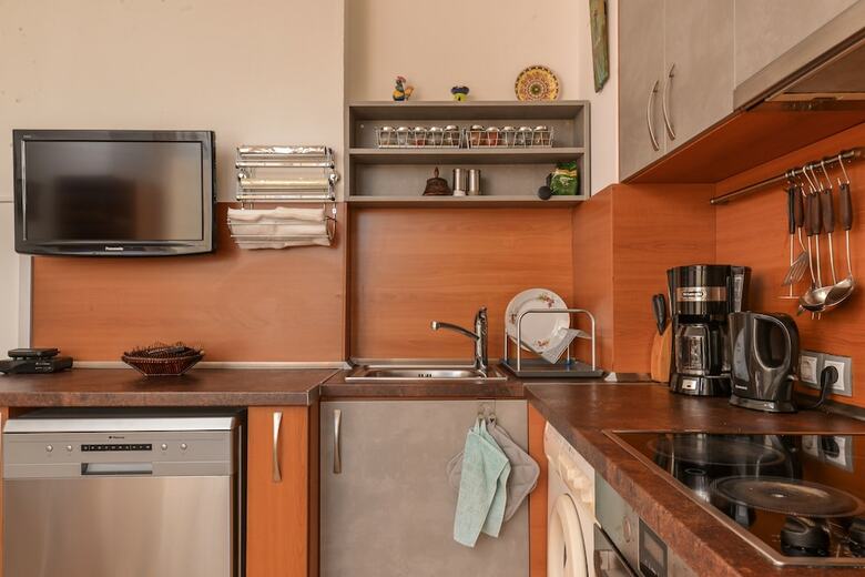 Fm Deluxe 2-bdr Apartment - Our Home Is Your Home