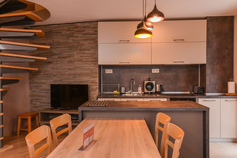 Fm Deluxe 2-bdr - Apartment - The Maisonette