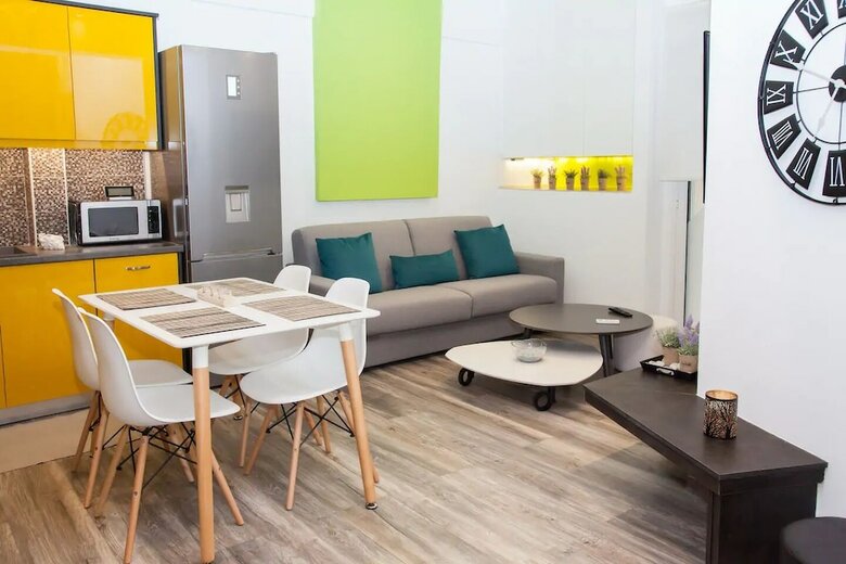 Apartamentos Vibrant Flat For 4 People In Nea Smyrni