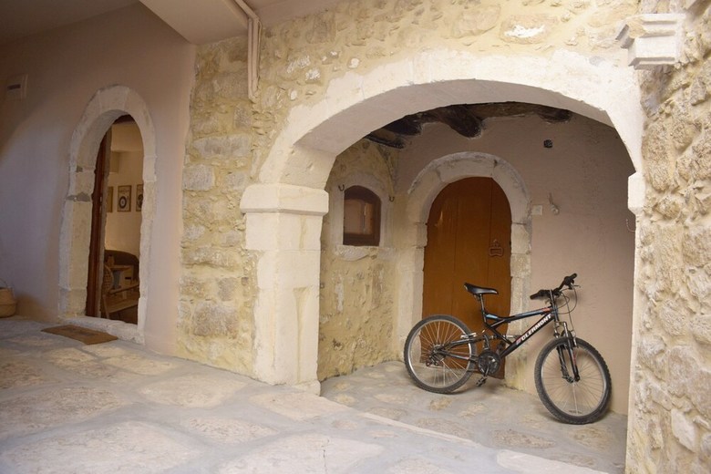 Apartamentos Vasili's House