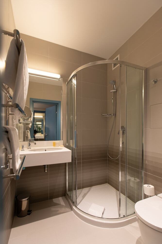 Hotel Dvor Podznoeva Studios And Apartments