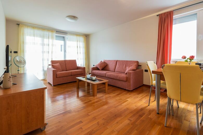 Fm Deluxe 1-bdr Apartment - La Primavera