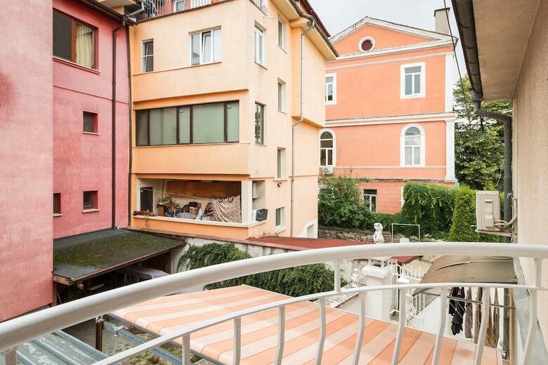 Fm Deluxe 1-bdr Apartment - La Primavera