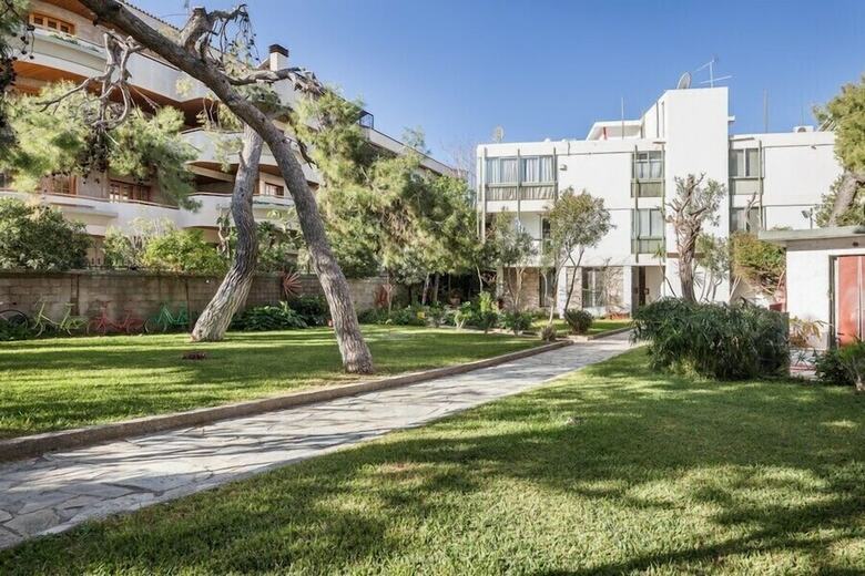 Sunny Apartment With 2 Bedrooms