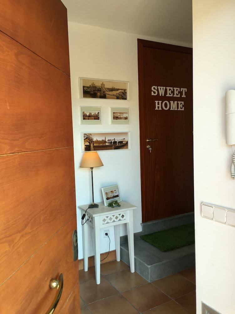 Apartamentos Imma Guest House