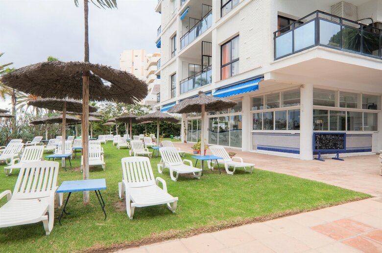 Apartment With Panoramic Sea Views And Balcony