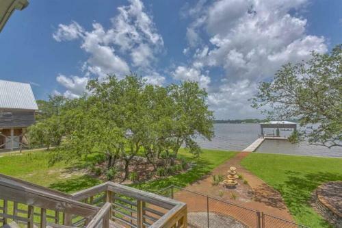 Crystal Lagoon By Meyer Vacation Rentals