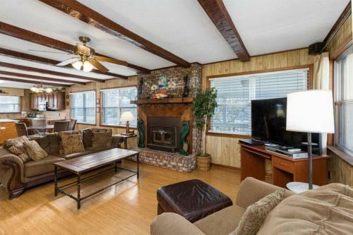 Crystal Lagoon By Meyer Vacation Rentals