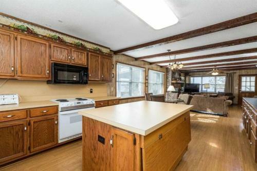 Crystal Lagoon By Meyer Vacation Rentals
