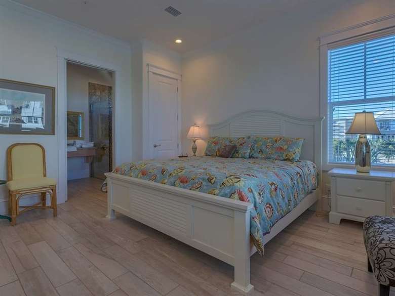 Emerald By Meyer Vacation Rentals