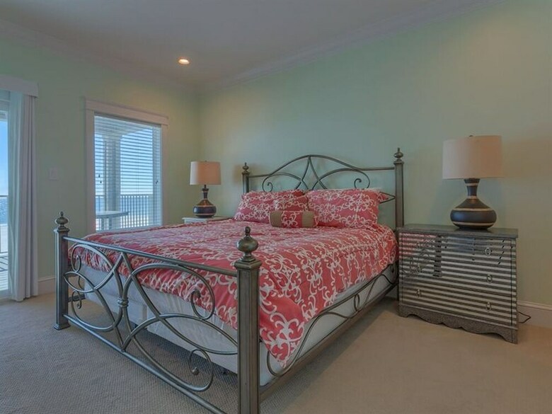 Emerald By Meyer Vacation Rentals