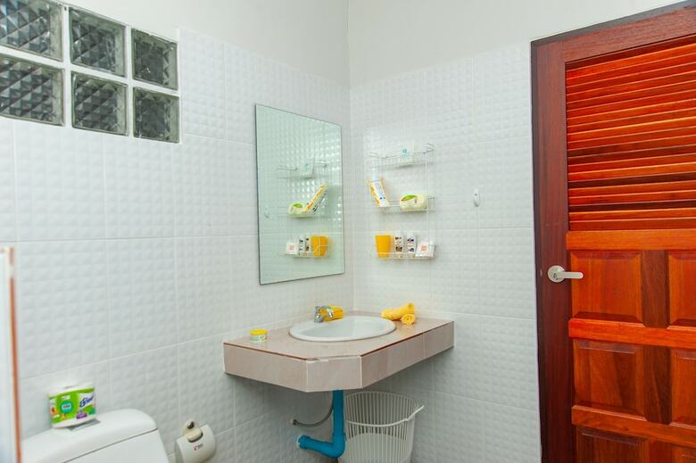 Villa Cozy Cottage With Kitchen Of Maenam 4