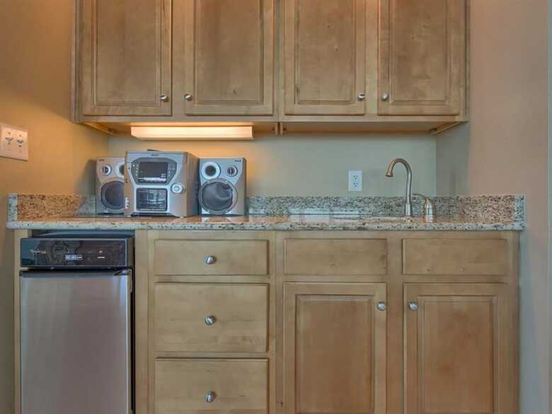 Lagoon Tower 402 By Meyer Vacation Rentals