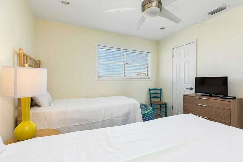 Coastal Calm By Meyer Vacation Rentals