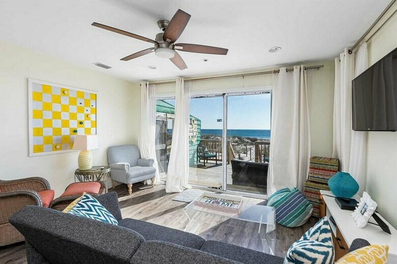 Coastal Calm By Meyer Vacation Rentals