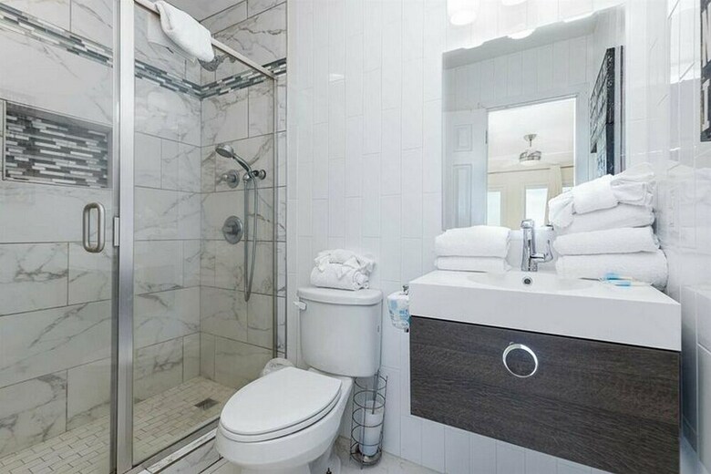 Coastal Calm By Meyer Vacation Rentals