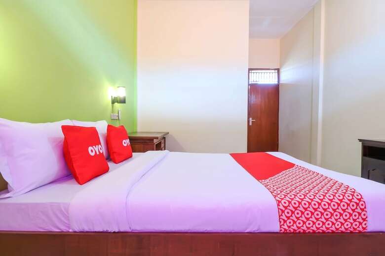 Hostal Oyo 2184 Nan Berlian Inn