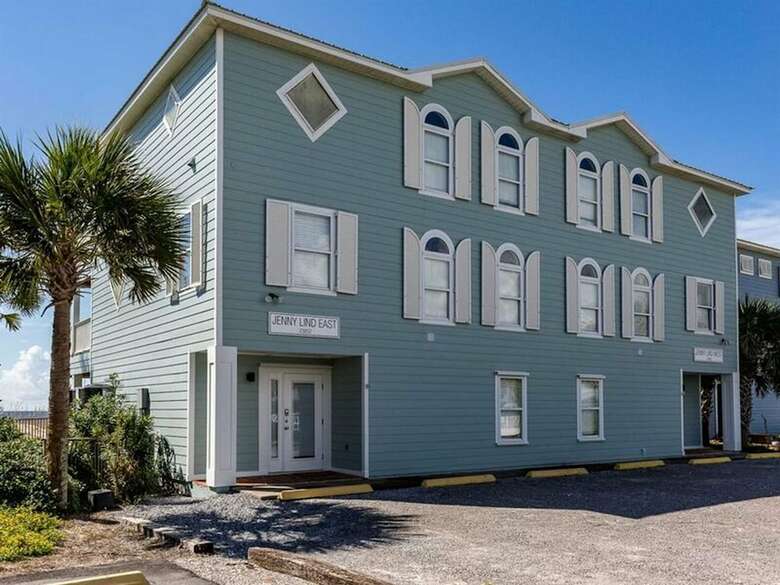 Jenny Lind East By Meyer Vacation Rentals