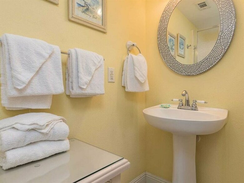 Jenny Lind East By Meyer Vacation Rentals