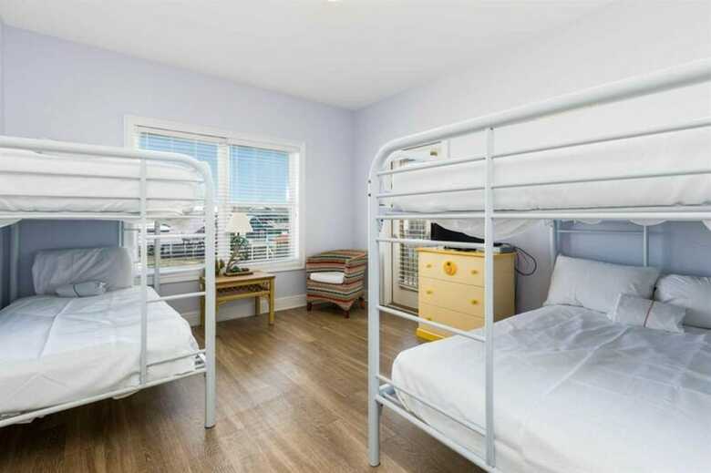 Sea Urchin II By Meyer Vacation Rentals