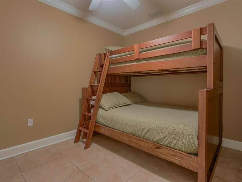 Legacy 802 By Meyer Vacation Rentals